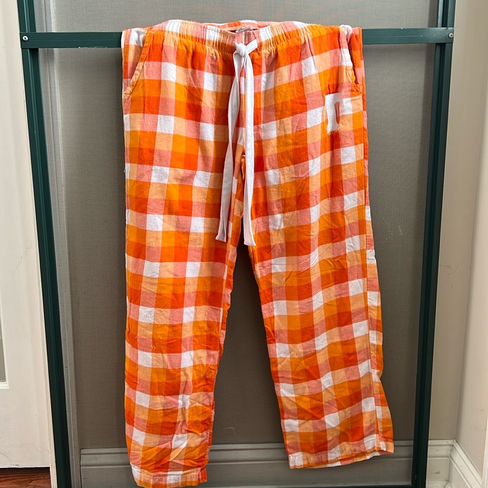 University of Tennessee plaid, orange pajama bottom pants size med. Men or women